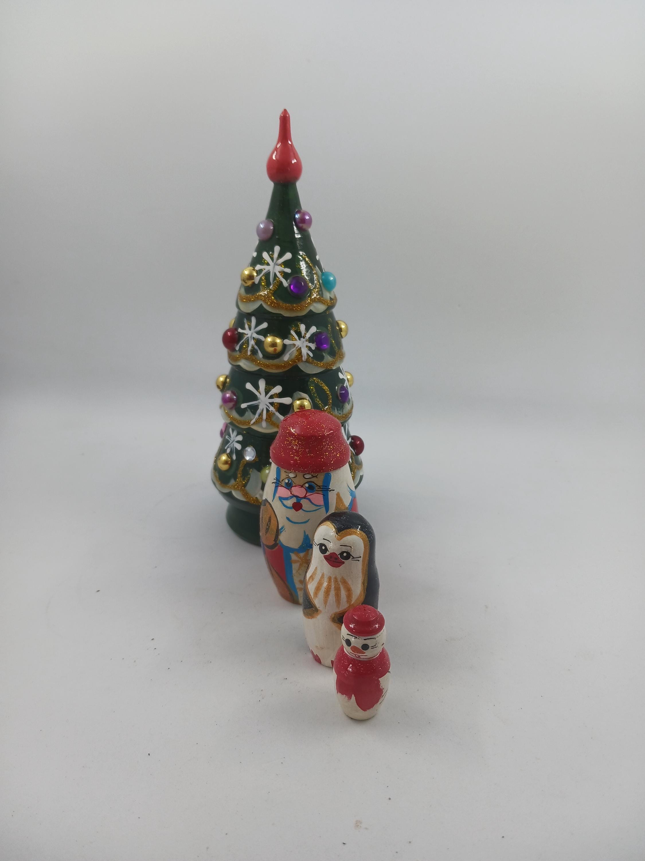 Christmas Tree Nesting Doll: Hand-painted Matryoshka Set, Folk Art