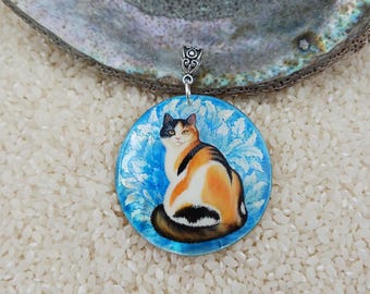 Hand painted, Cat jewelry, Calico cat,  lacquer art, Miniature painting, Global Curiosity, Cat gift, Special order, house warming gift