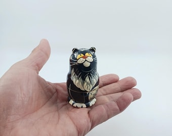 Hand Painted Black Cat Nesting Doll: 5 Piece Miniature Matryoshka