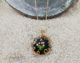 Hand Painted Flower Pendant: Lacquer Paper Mache Jewelry
