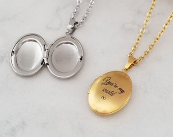 Oval Locket Necklace, Engraved Women Necklace, Personalized Gift for Her, Photo Necklace
