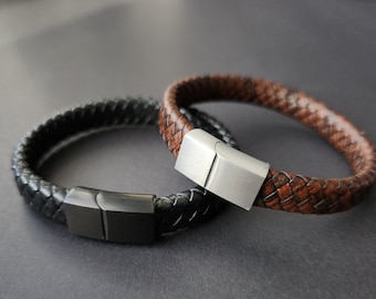 Men Leather Bracelet, Engraved Bracelet, Personalized Gift for Him