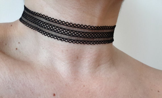 collier ras de cou dentelle noire collier ras de cou dentelle noire