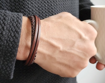 Personalized Men Leather Bracelet with Stainless Steel Clasp