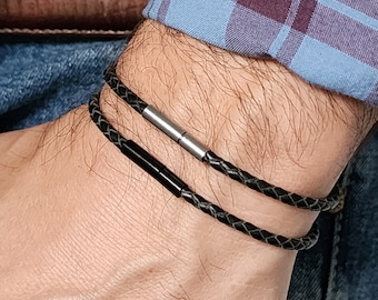 Engraved Simple Thin Men Leather Bracelet