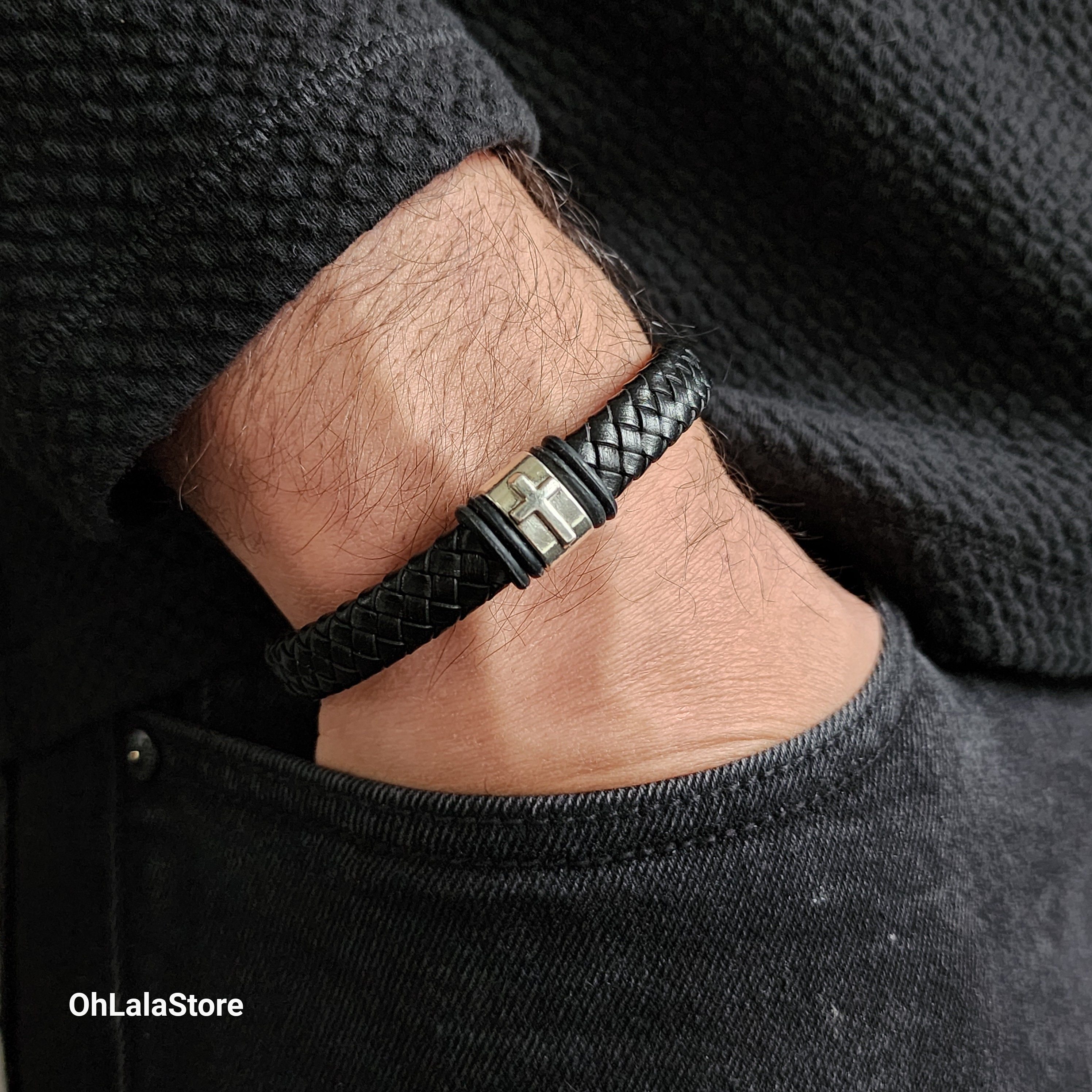 アクセサリー Engraved the Cross leatherbracelet GINZI il_fullxfull.5919733660_sxj8.jpg