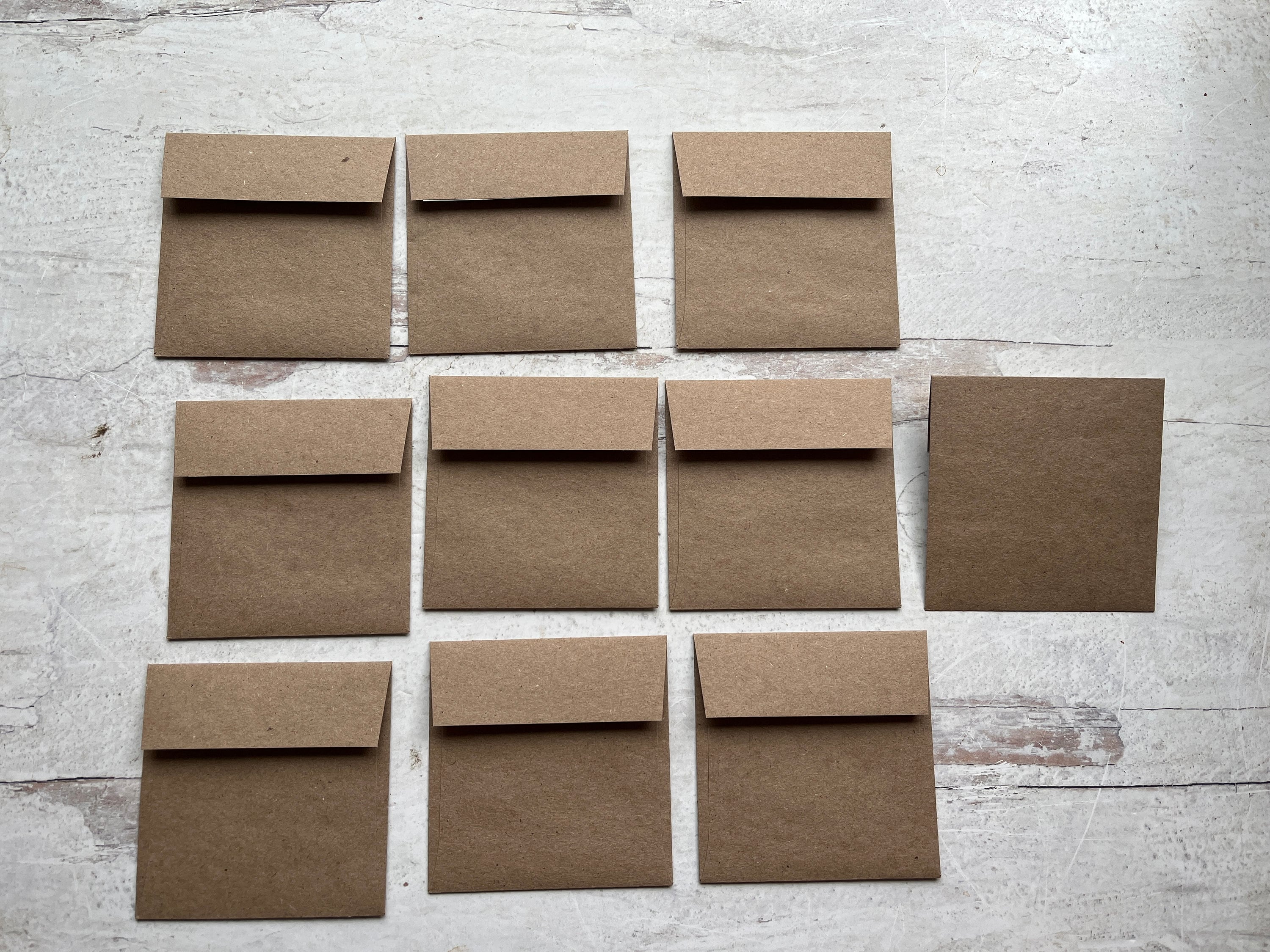 Pack de 25 sobres planos kraft pequeños (10x15 cm)