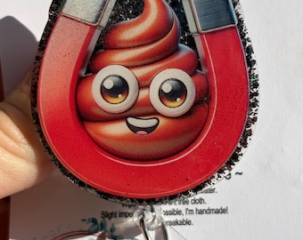 Imán de caca, mierda, nube negra, caos, horrores, enfermera salvaje, carrete para credenciales de urgencias / adorno retráctil / carrete médico / regalo para él o ella / credencial divertida