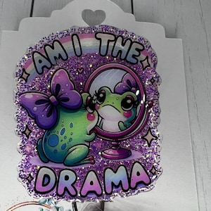 Am I the Drama Frog Bow mignon bobine amusante | Porte-carte d'identité rétractable | Personnel médical | Cadeau pour son collègue de travail | Infirmière en chirurgie médicale | Bobine de badge scintillant