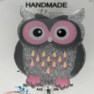 Owl shoot Pink Gray Badge Reel | Hospital Badge Reel | Retractable ID Holder | Nursing Badge | Glitter Sparkle Teacher Badge | Owl badge