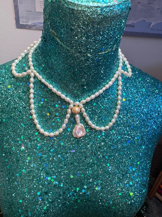 Victorian Style Freshwater Pearl Necklace