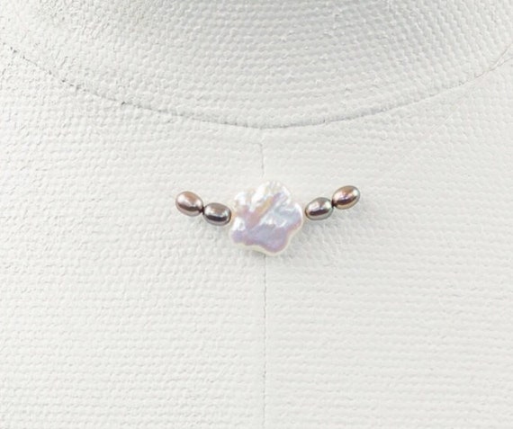 Flower Pearl Floating Necklace with Black Peacock Pearls