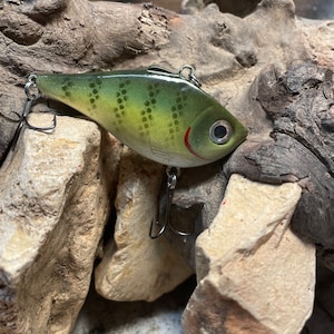 Lipless Crankbait- Custom Fishing Lure