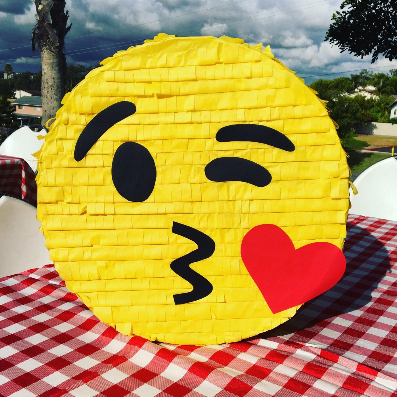 18 Emoji Piñata Kissing Emoji Piñata Emoticon Piñata Etsy