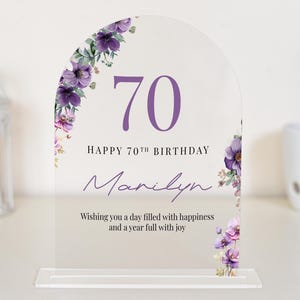 Placa de regalo personalizada con texto en inglés "Happy 70th Birthday", regalo de cumpleaños con flores moradas para abuela, mamá o abuela, recuerdo de 70.° cumpleaños, regalos para ella