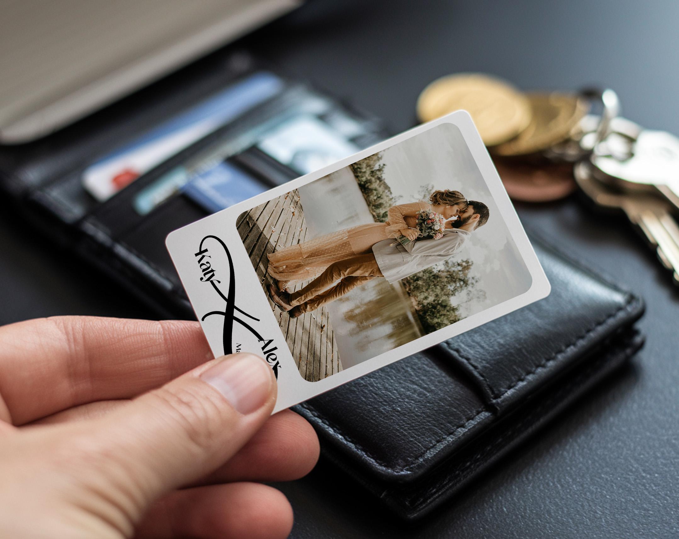 Gift For Family 3D Effect Couple Sitting Kissing Personalized Acrylic