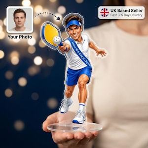 Pickleball-cadeau voor hem, gepersonaliseerde karikatuurfotostandaard, gepersonaliseerde acryl taarttopper met naam en leeftijd voor de 30e, 40e, 50e of 60e verjaardag.
