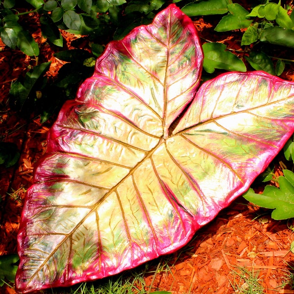 Bird feeder, butterfly, bee's & more, "Large and Footed". Elephant Ear Leaf casting. Beautifuly hand painted. Garden Decor. Hypertufa