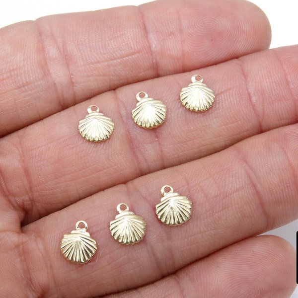 14 K Gold Filled Tiny Scallop Shell Charm, 14 20 Gold Small Seashell #2134, 8 x 9 mm Beach charms