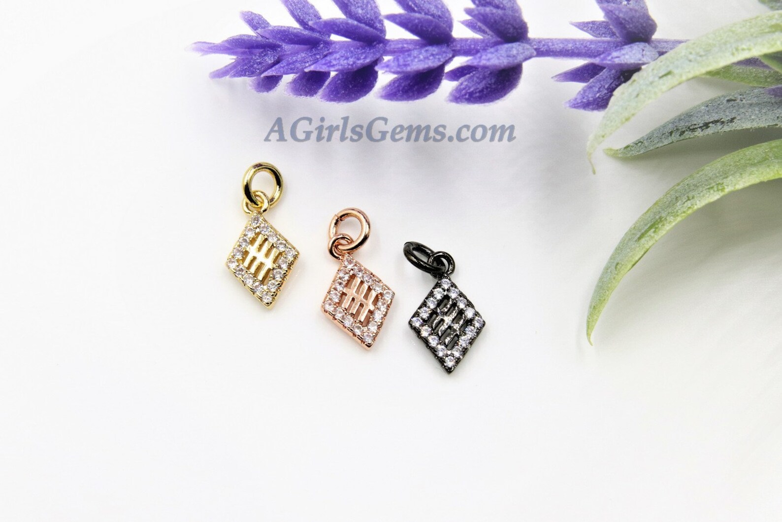 50 Pcs Black Diamond Shape Charms