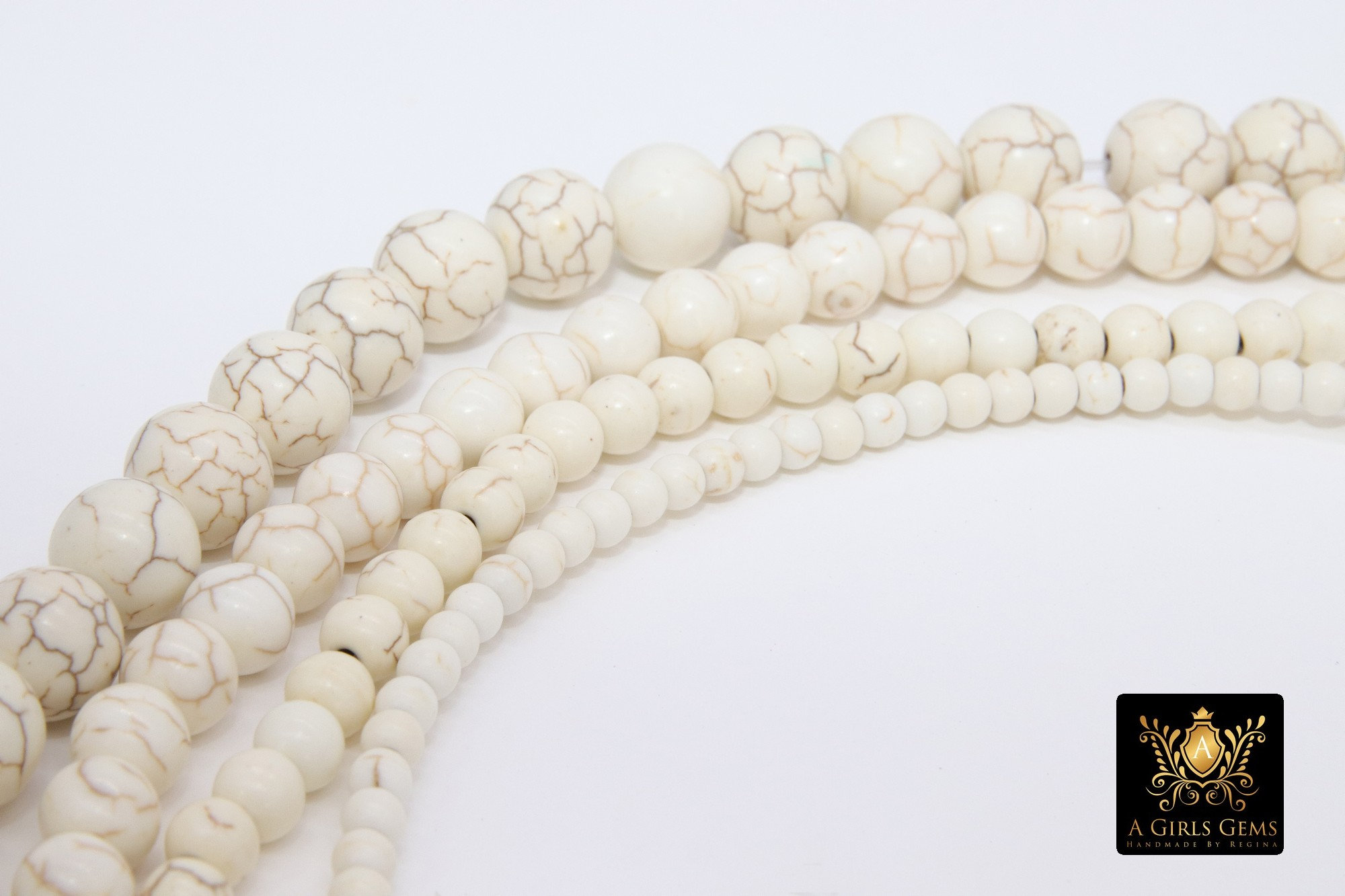 【トロールビーズ】クリーミィホワイト　立体つぶつぶ2点セット 2 Strands White Turquoise Beads, Smooth Round White Beige