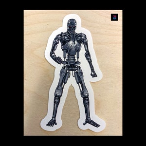 Killer Robot #3 Version Autocollant de personnage - Coupe bise mat/brillant résistant aux intempéries - 3 tailles