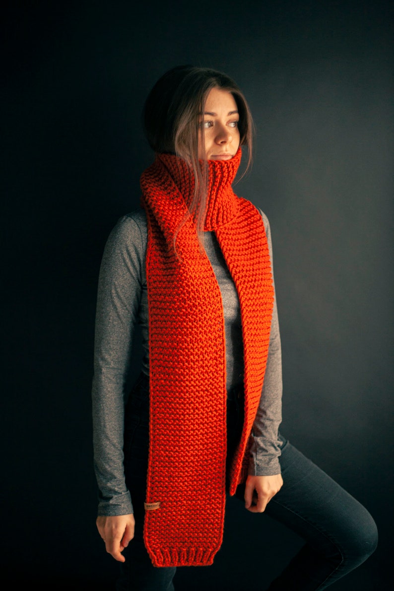 Knit scarf pattern Video tutorial Beginner knitting patterns Etsy