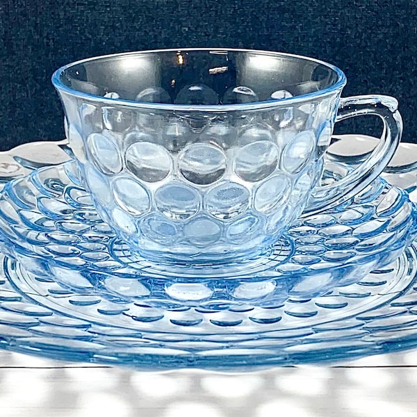 Anchor Hocking Blue Bubble/Bullseye Glassware, Tea Sets & Saucers, Vintage Dinner Plate