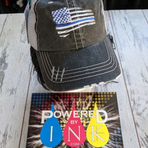 Dünne Linie Hut * Amerikanische Flaggen-Hut * Back the Blue * Unterstützung der Polizei * beunruhigt Trucker Hut. Bestickt.