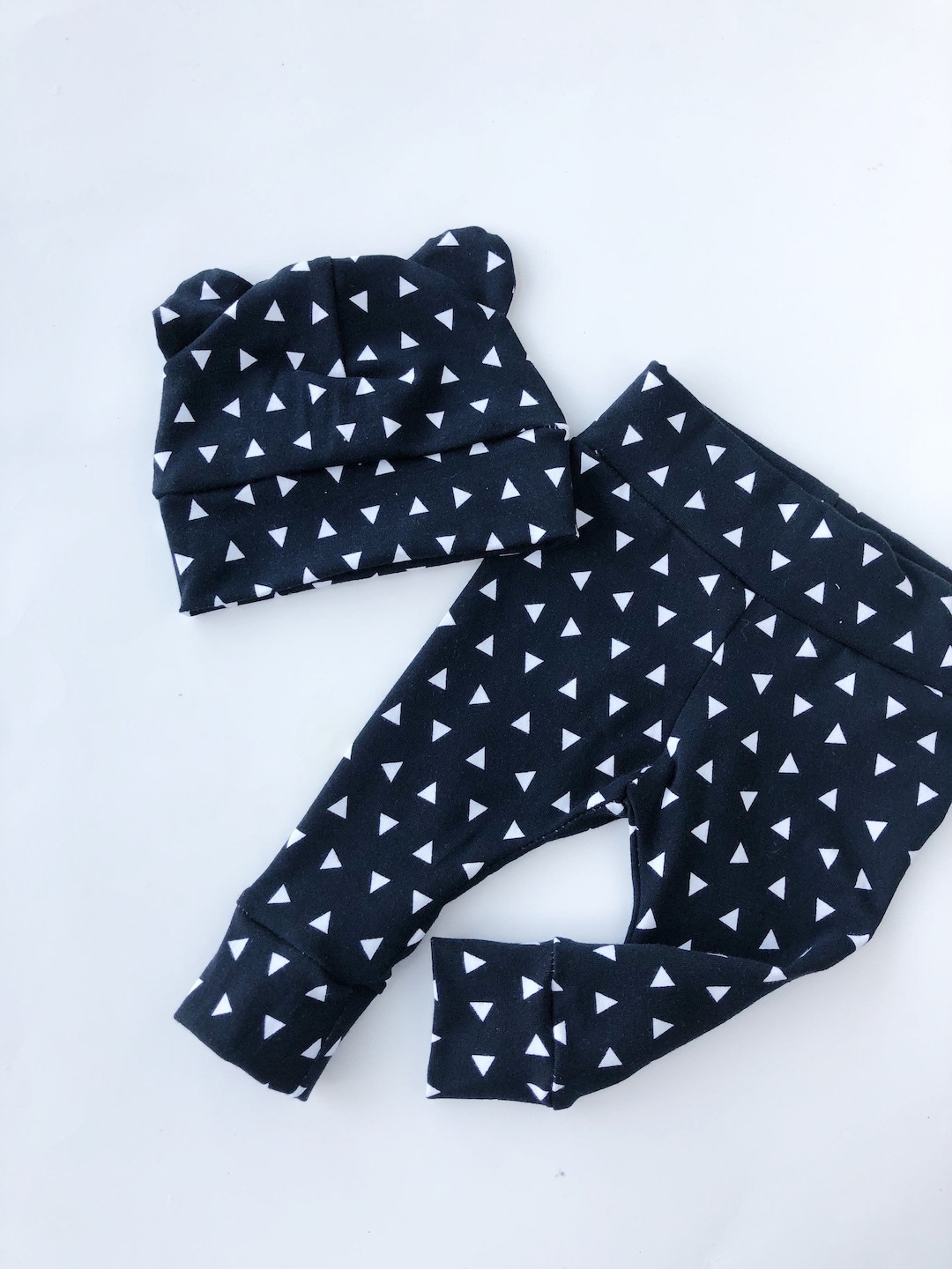Triangles on Black Newborn Boy Set Leggings Hat Baby Leggings Newborn