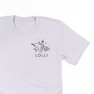 LOLLI - Bouquet - Pocket Size - Unisex Tee | Lolli Shirt | Shirt for Lolli | Mother&#39;s Day Gift | Lolli Gift | Graphic Tee | Floral Shirt |