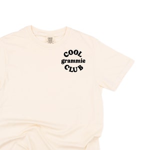COOL Grammie CLUB - Pocket Design - Short Sleeve Comfort Colors Tee | Grammie Graphic Tee | Gift for Grammie | Mother's Day Gift |