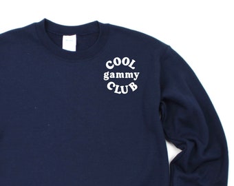 COOL Gammy CLUB - Design avec poche - Pull ras du cou en polaire de BASE | T-shirt graphique Gammy | Cadeau Fête des Mères | Cadeau pour Gamy | J'aime mon équipe |