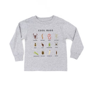 Cool Bugs (grafiek) - kindershirt met lange mouwen | Lente-outfit voor kinderen | Grafisch T-shirt voor jongens | Rol er gewoon mee | Insectenverzamelaar | Bug grafisch T-shirt |