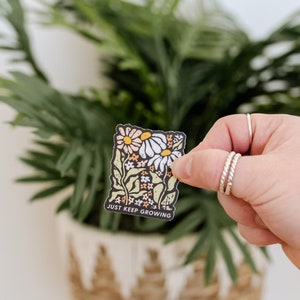 LMSS® STICKER - Just Keep Growing | Mama Sticker | Flower Sticker | Trendy Stickers | Do Good Be Kind | Retro Flowers Sticker | Accessories