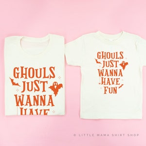 Ghouls Just Wanna Have Fun - 2er Set NATURAL w / ORANGE Shirts | Mama und ich Halloween Shirts | Passende Halloween T-Shirts | Halloween Outfit