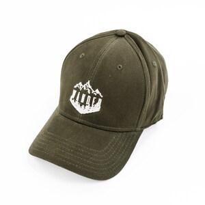 WANDER - Dark Olive w/ Cream - Comfy Fit - Baseball Cap | Dad Gift | Hats for Dads | Men&#39;s Baseball Cap | Father&#39;s Day | Dad Hats
