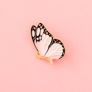 LMSS® PIN - BUTTERFLY | Mama Accessories | Spring Pin | Mom Accessories for Spring | Kids Spring Accessories | Summer Pin | Trendy Pins