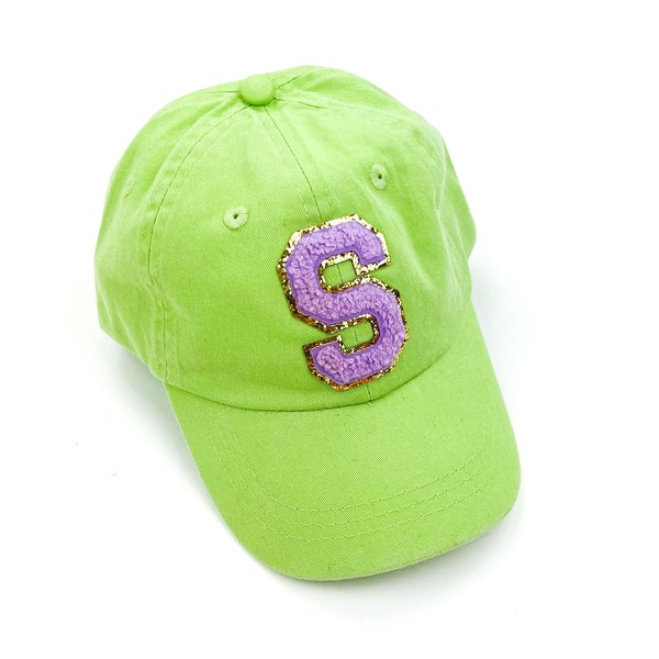 Limited Edition Varsity Initials - Verde lime con viola - Cappelli da baseball per bambini / Cappelli per bambini / Cappelli da baseball per bambini / Cappelli per bambini / Cappello monogramma