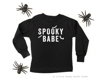 Spooky Babe - LONG SLEEVE Kinder Shirt | Kinder Halloween Shirt | Baby Halloween Outfit | Süßes oder Saures | Boo Crew | Halloween Geschwister Shirts