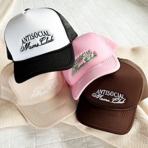 Antisocial Moms Club - TRUCKER HAT | Hats for Moms | Gift for Mom | Mom Life Hat | Motherhood | Mama Life | Mother&#39;s Day | Mom Accessories |