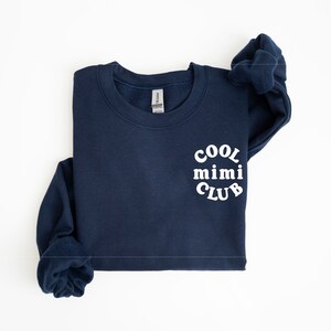 COOL Mimi CLUB - Pocket Design - BASIC Fleece Crewneck | Mimi Graphic Tee | Mother&#39;s Day Gift | Gift for Mimi | Love My Crew | Grandma Life