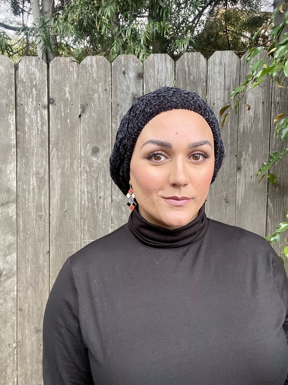 Quilted Velour Velvet Black Snood for Women, Lined, Comfort  display picture 3