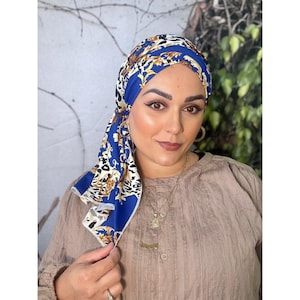 Royal Print Head Scarf for Women, Cobalt Blue Headwrap, Fancy Hijab, Jewish Headcovering, Elegant Chemo Headwear, Cancer Gift, Tichel Lady