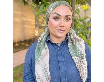 Quadratisches Kopftuch aus Baumwolle für Frauen, Abstrakter Print mit Waffelmuster, Neutral/Oliv, Weiche Chemo Kopfbedeckung, Bandana Kopfbedeckung, Tichel Lady Hair Cover