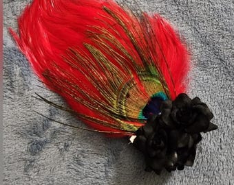 Tocado Elegante Con Plumas Y Red - MEUA BOUTIQUE