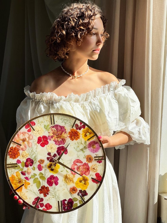 Pressed Flowers Epoxy Clock, Botanical Decor, Custom Wall Clock