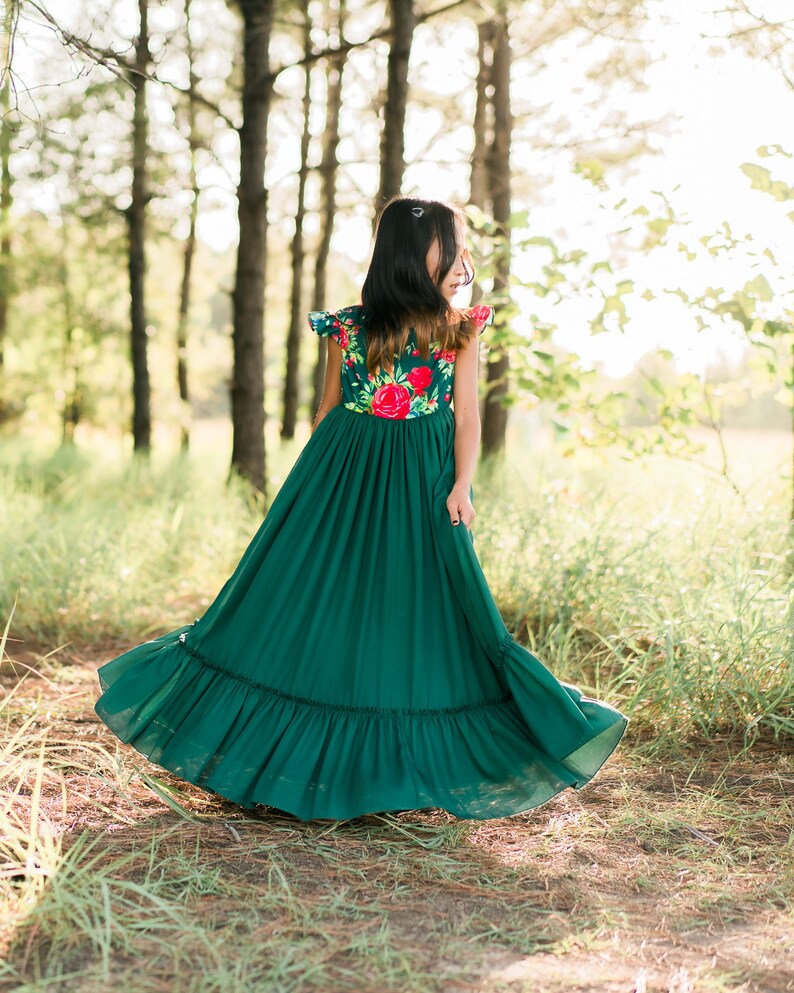 Petite Fille Robe de Fête de Fête pour Photoshoot vintage Inspired Toddler Noël Maxi Robe Vert & Rouge Imprimé Floral EMMA image 3