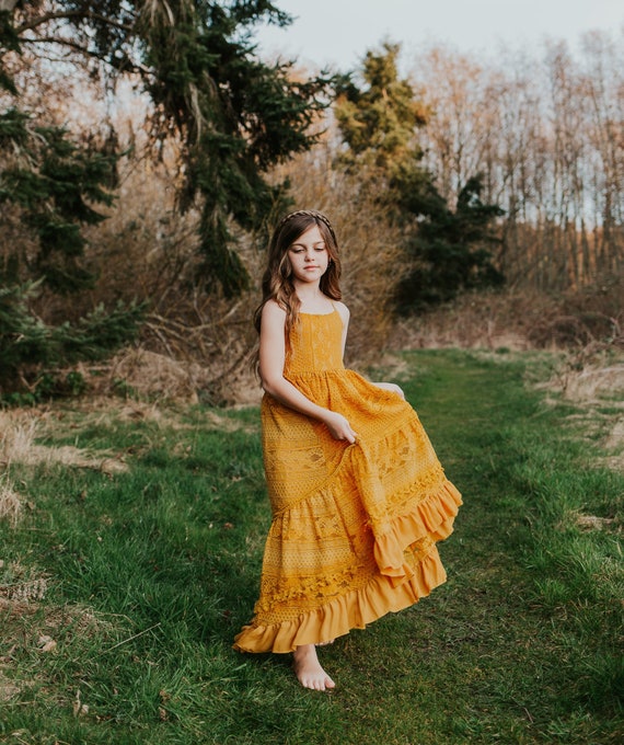 yellow junior dresses