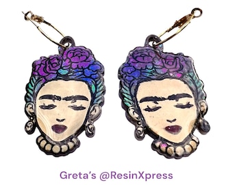 Frida Kahlo Earrings – Purple & Blue Colour-Shifting Floral Resin Dangles – Handmade Boho Jewelry